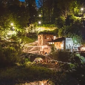 https://porto-di-clanezzo.it-lombardy.com